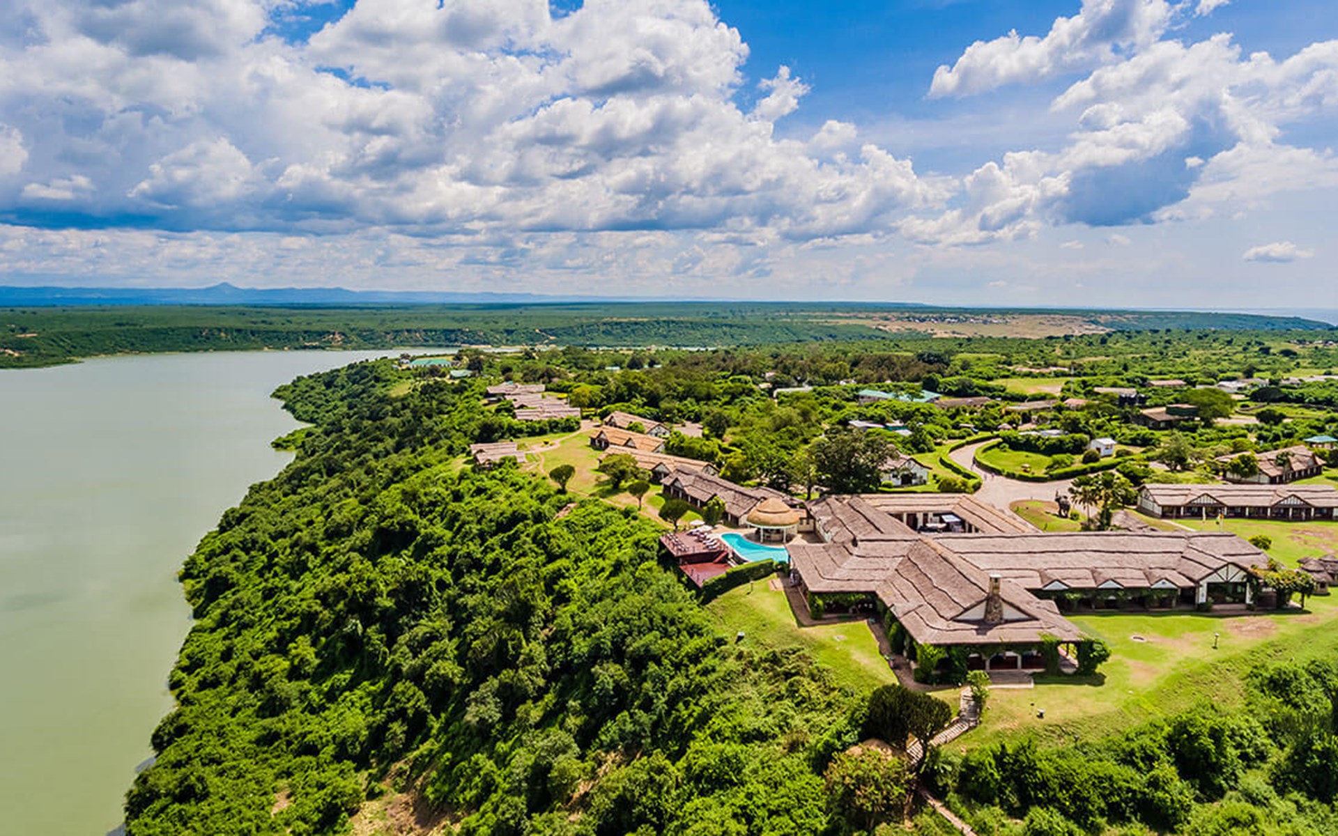 The Ultimate Uganda Wildlife and Gorilla Trekking Safari