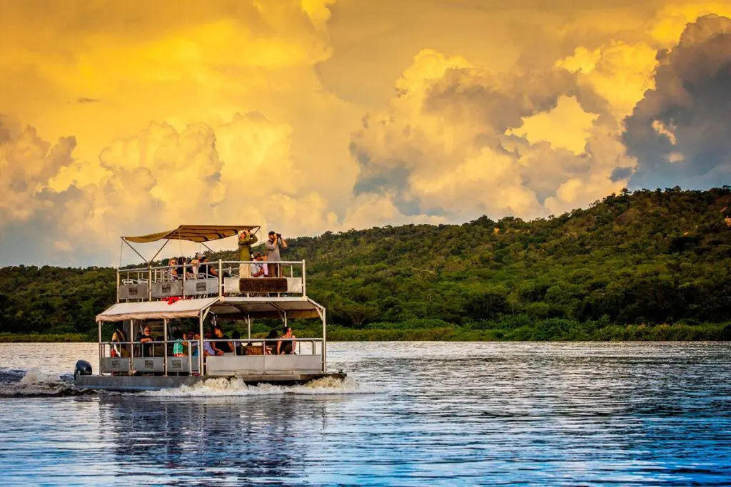 Uganda Wildlife, Primate & Gorilla Trekking Safari Adventure